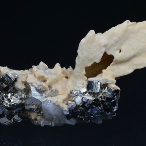 Pseudomorphous after Calcite, Pyrite, Quartz