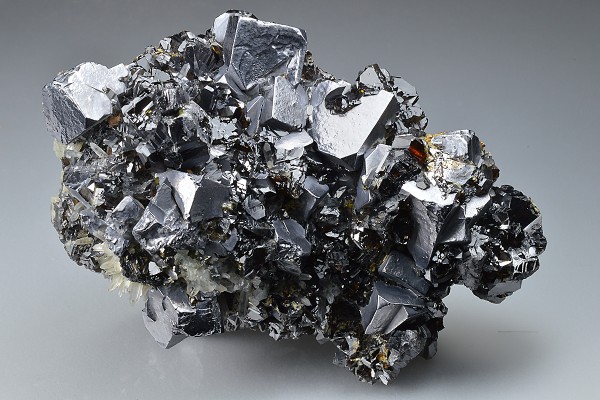 Truncated Galena, gem Sphalerite var.Cleiophane, Quartz