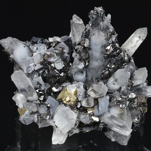 Quartz, Sphalerite, Galena, Chalcopyrite, Calcite