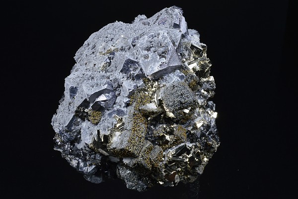 Truncated Galena, Chalcopyrite, Pyrite, Sphalerite, Quartz
