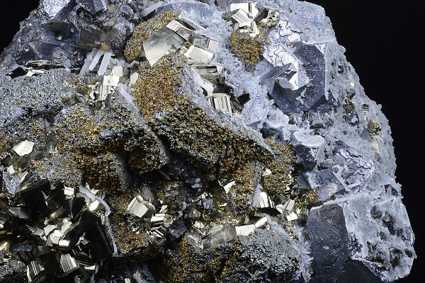 Truncated Galena, Chalcopyrite, Pyrite, Sphalerite, Quartz