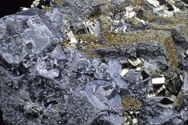 Truncated Galena, Chalcopyrite, Pyrite, Sphalerite, Quartz