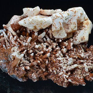 Iron oxide pseudomorphous after Calcite, Quartz