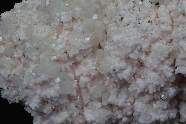 Manganoan Calcite, Chalcopyrite, Cleiophane