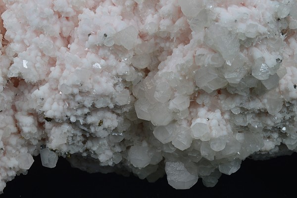 Manganoan Calcite, Chalcopyrite, Cleiophane