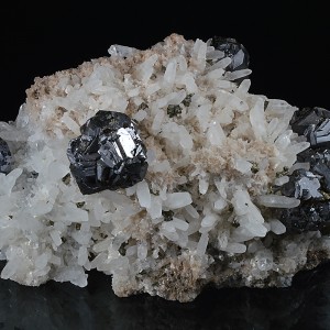 Cleiophane, Quartz, Galena, Chalcopyrite