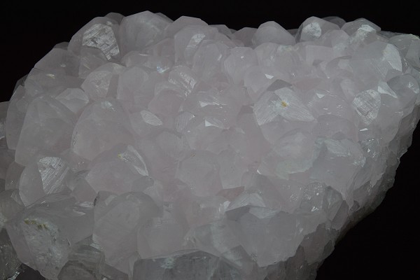 Manganoan Calcite