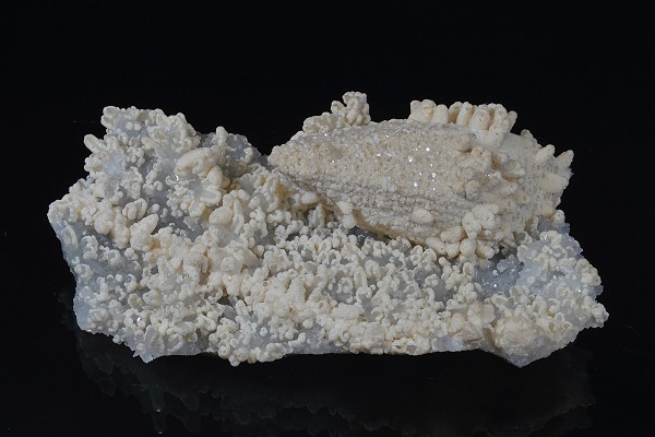 Calcite on Quartz