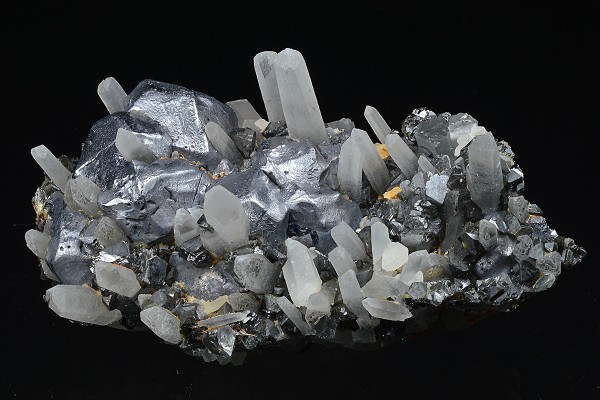 Twinned Galena, Quartz, Cleiophane