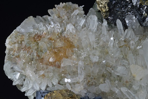 Chalcopyrite, skeletal Galena, Quartz, Sphalerite, Pyrite