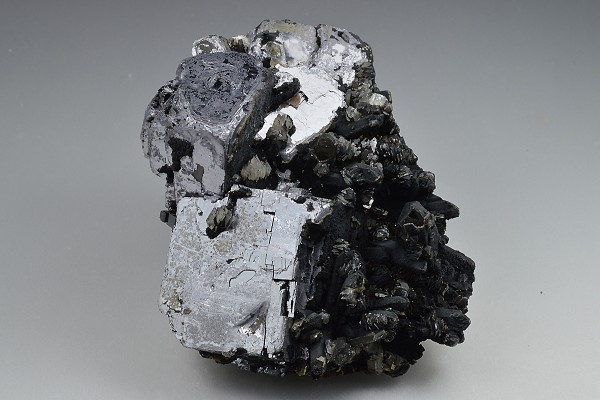 Galena, Quartz, Calcite, Chlorite
