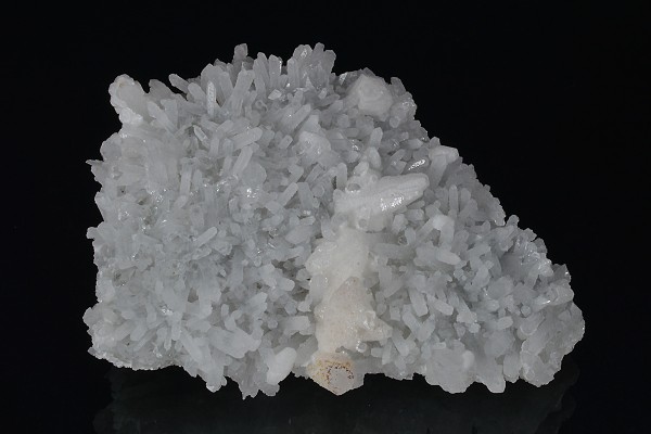 Scalenohedral Calcite, Quartz