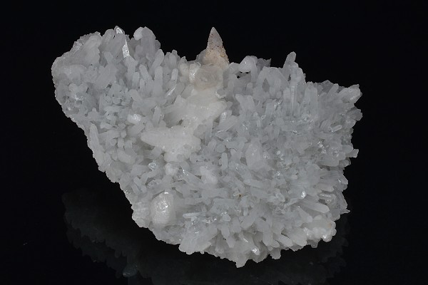 Scalenohedral Calcite, Quartz