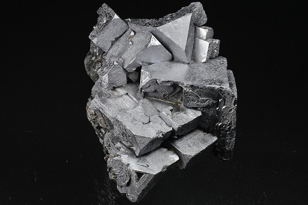 Twinned and truncated Galena, Sphalerite