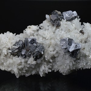gem Sphalerite var.Cleiophane, Quartz, Galena, Chalcopyrite