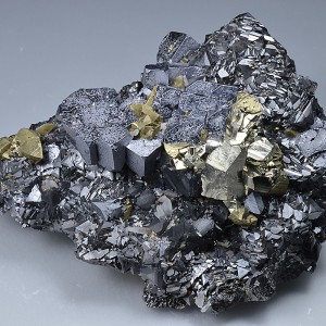 Galena, gem Sphalerite var.Cleiophane, Pyrite, Chalcopyrite