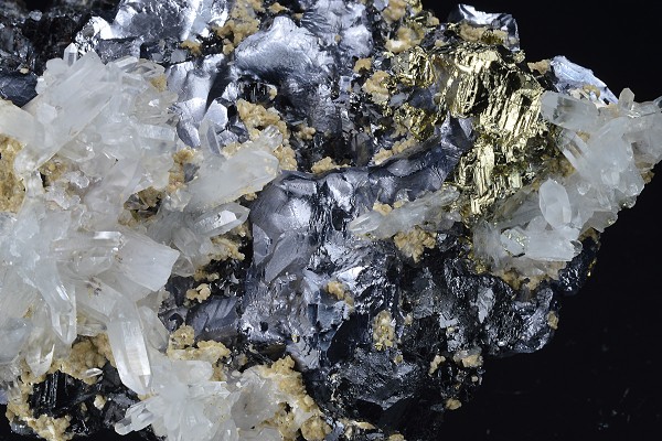Melted habit Galena, Quartz,Chalcopyrite,Sphalerite