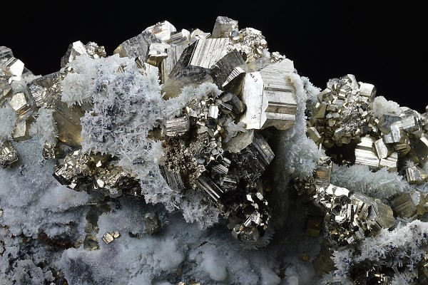 Pyrite, Quartz, Calcite