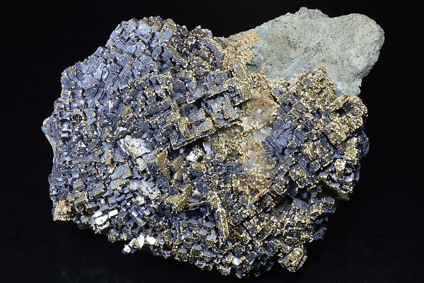 Skeletal Galena, Chalcopyrite, Quartz, Dolomite