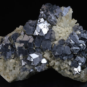 Twinned and truncated Galena, Quartz, Calcite