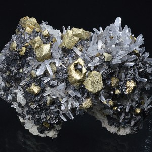 Chalcopyrite, Quartz, Sphalerite
