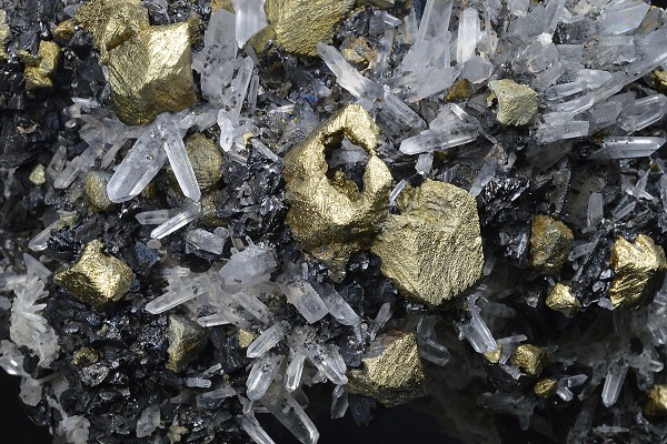 Chalcopyrite, Quartz, Sphalerite