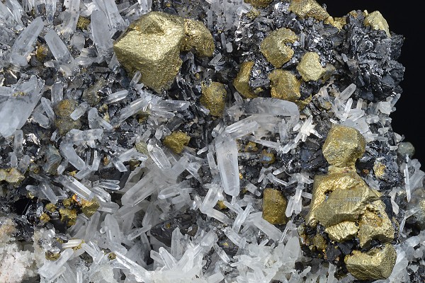 Chalcopyrite, Quartz, Sphalerite