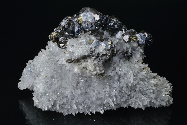 Cleiophane, Quartz, Galena, Chalcopyrite