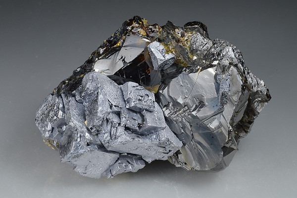 gem Sphalerite var.Cleiophane, twinned Galena