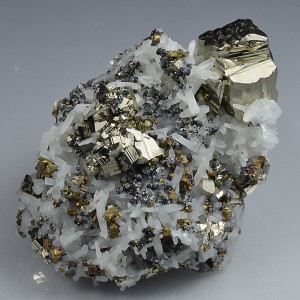 Pyrite, Quartz, Chalcopyrite, Sphalerite