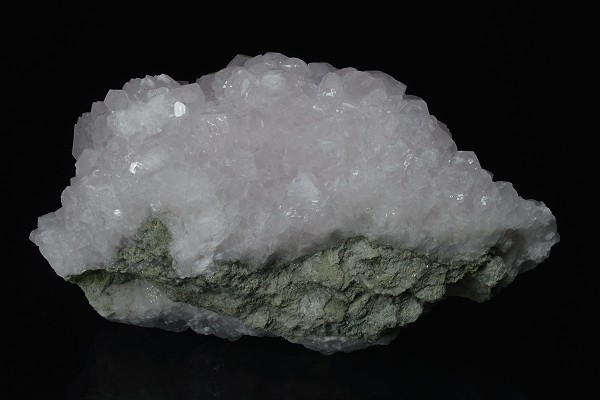 Manganoan Calcite