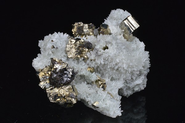 Quartz, Pyrite, Sphalerite