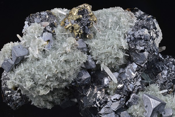 Sphalerite, Galena, Quartz, Chalcopyrite
