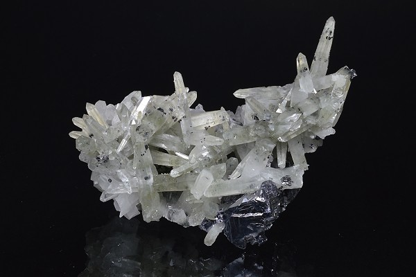 Quartz with inclusions, Galena, Chlorite