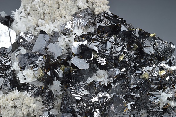 Sphalerite, Quartz, Chalcopyrite