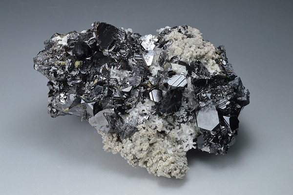 Sphalerite, Quartz, Chalcopyrite