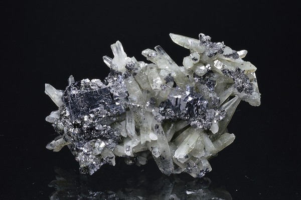 Bi-terminated Quartz, Sphalerite, Galena, Chlorite