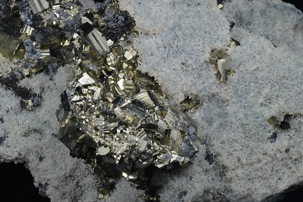 Pyrite on Quartz, Sphalerite