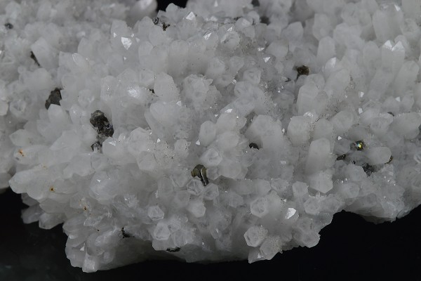 Quartz, Cleiophane, Galena, Chalcopyrite