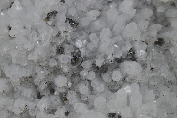 Quartz, Cleiophane, Galena, Chalcopyrite