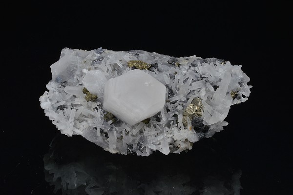 Quartz, Pyrite, Chalcopyrite, Sphalerite