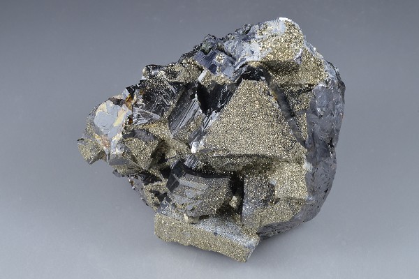 Pyrite on Sphalerite, Galena