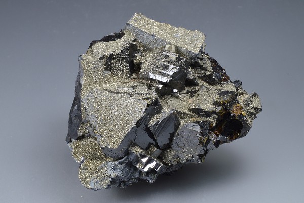 Pyrite on Sphalerite, Galena