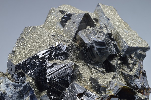 Pyrite on Sphalerite, Galena