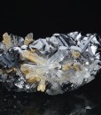 Quartz on twinned Galena, Calcite