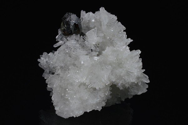 Cleiophane on bi-terminated Quartz