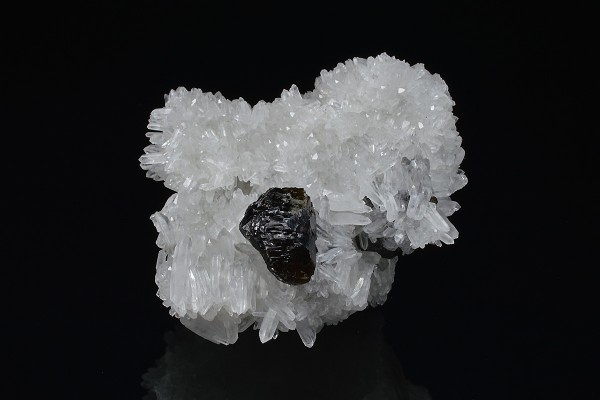 Cleiophane on bi-terminated Quartz