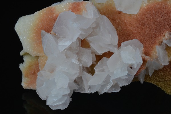Rhombohedral Calcite, Dolomite