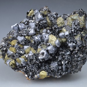 Chalcopyrite,Sphalerite on skeletal Galena