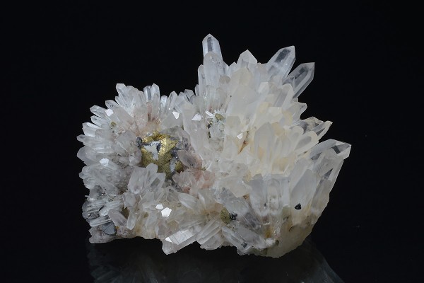 Quartz, Chalcopyrite, Sphalerite, Galena